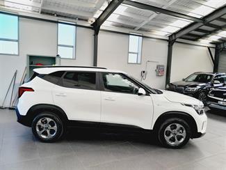 2024 Kia Seltos - Thumbnail