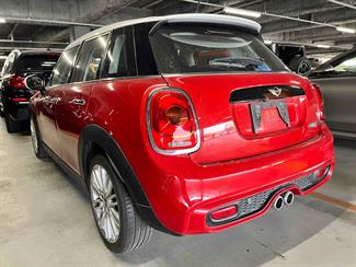 2016 Mini Cooper - Thumbnail