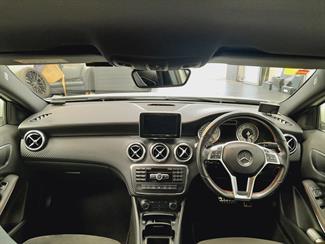 2015 Mercedes-Benz A 180 - Thumbnail