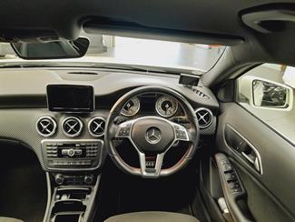 2015 Mercedes-Benz A 180 - Thumbnail