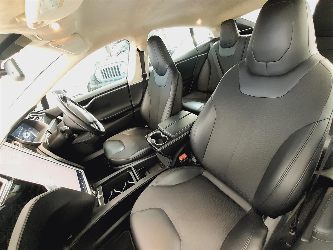 2016 Tesla Model S