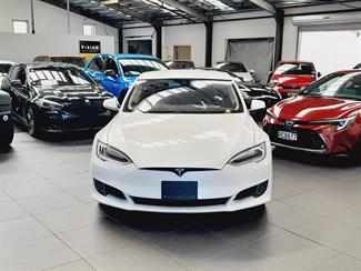 2016 Tesla Model S - Thumbnail