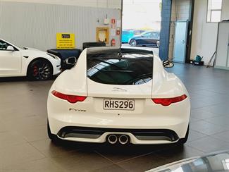 2016 Jaguar F-Type - Thumbnail