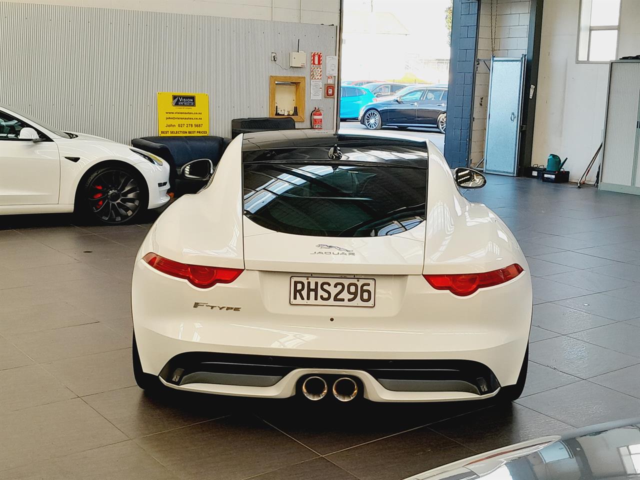 2016 Jaguar F-Type