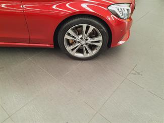 2016 Mercedes-Benz C 300 - Thumbnail