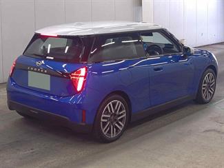 2025 Mini Cooper - Thumbnail