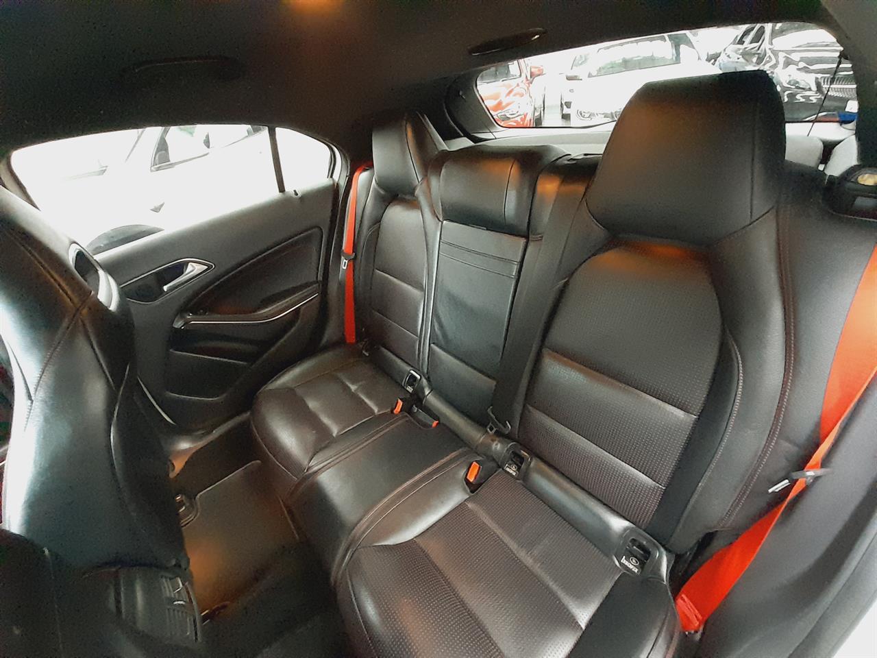 2013 Mercedes-Benz A 250