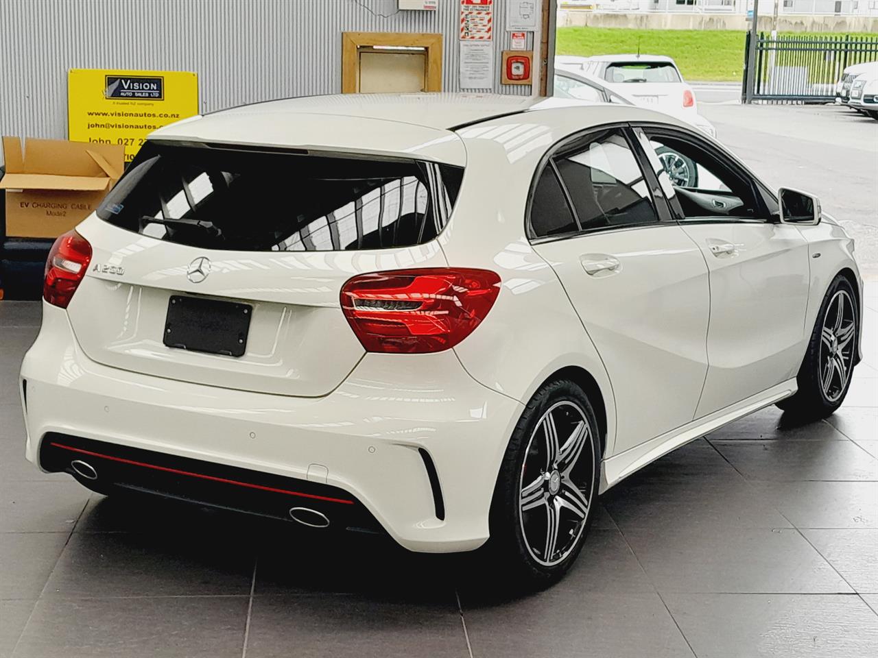 2013 Mercedes-Benz A 250