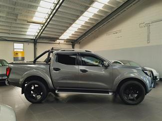 2018 Nissan Navara - Thumbnail
