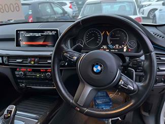 2017 BMW X5 - Thumbnail