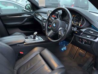 2017 BMW X5 - Thumbnail