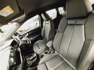 2022 Audi Q4 - Thumbnail