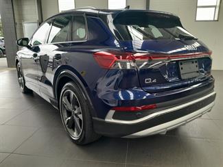 2022 Audi Q4 - Thumbnail