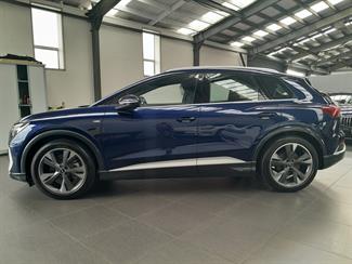 2022 Audi Q4 - Thumbnail