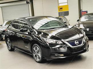 2019 Nissan Leaf - Thumbnail