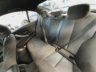 2013 BMW 320i - Thumbnail