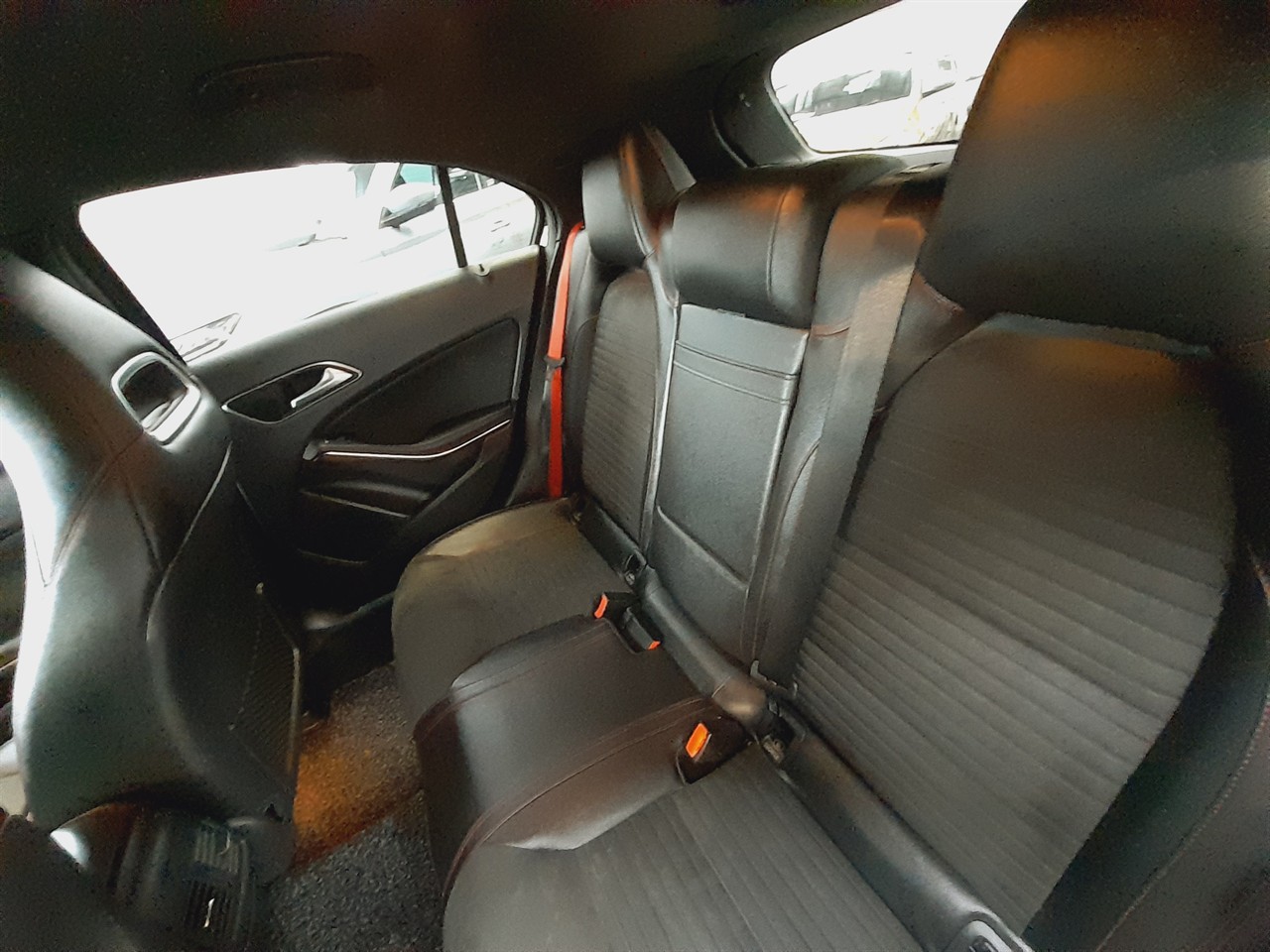 2016 Mercedes-Benz A 250
