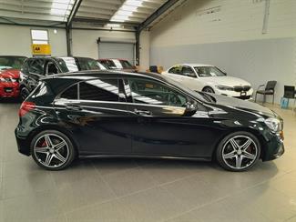 2016 Mercedes-Benz A 250 - Thumbnail