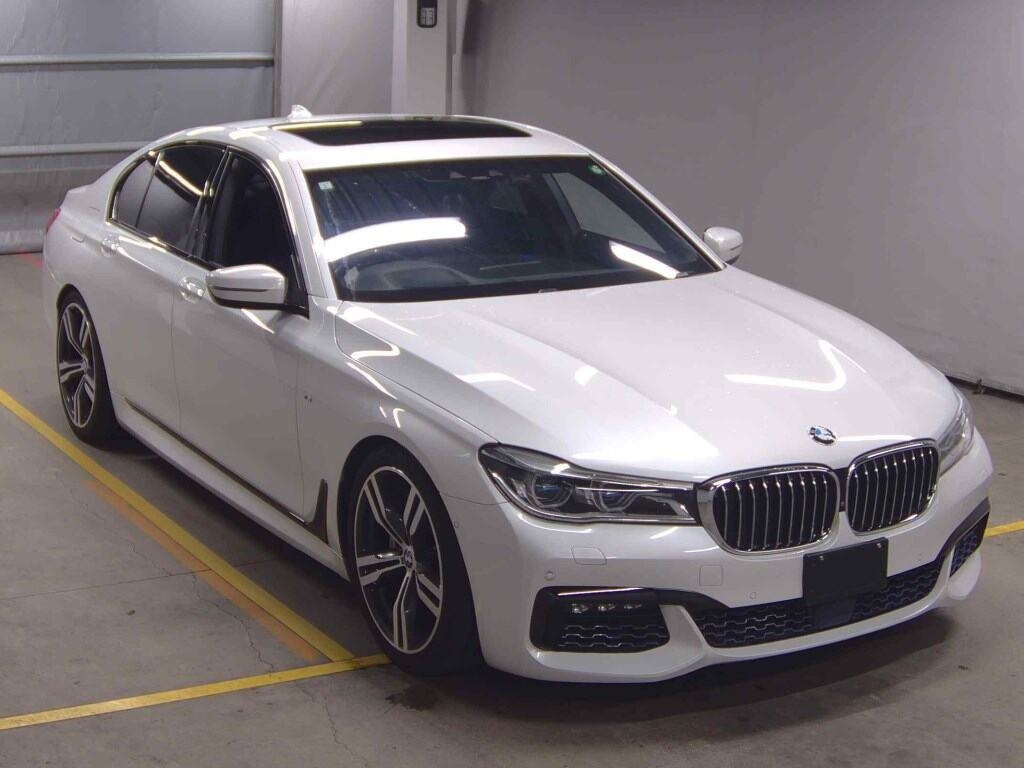 2017 BMW 750i