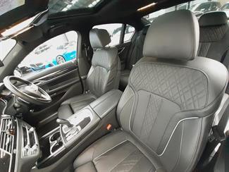 2017 BMW 750i - Thumbnail