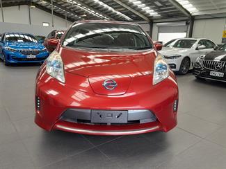 2016 Nissan Leaf - Thumbnail