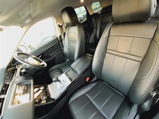 2019 Land Rover Range Rover Evoque - Thumbnail