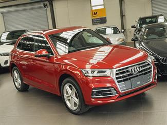 2018 Audi Q5 - Thumbnail