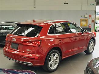 2018 Audi Q5 - Thumbnail
