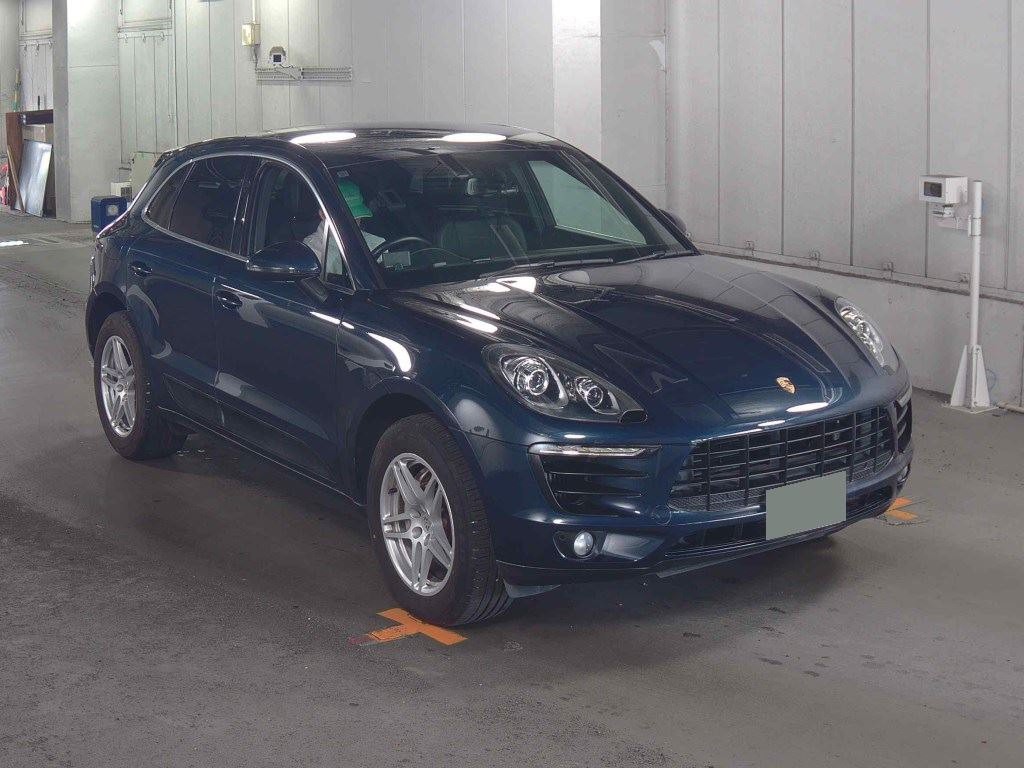 2015 Porsche Macan