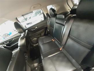 2020 Nissan X-Trail - Thumbnail