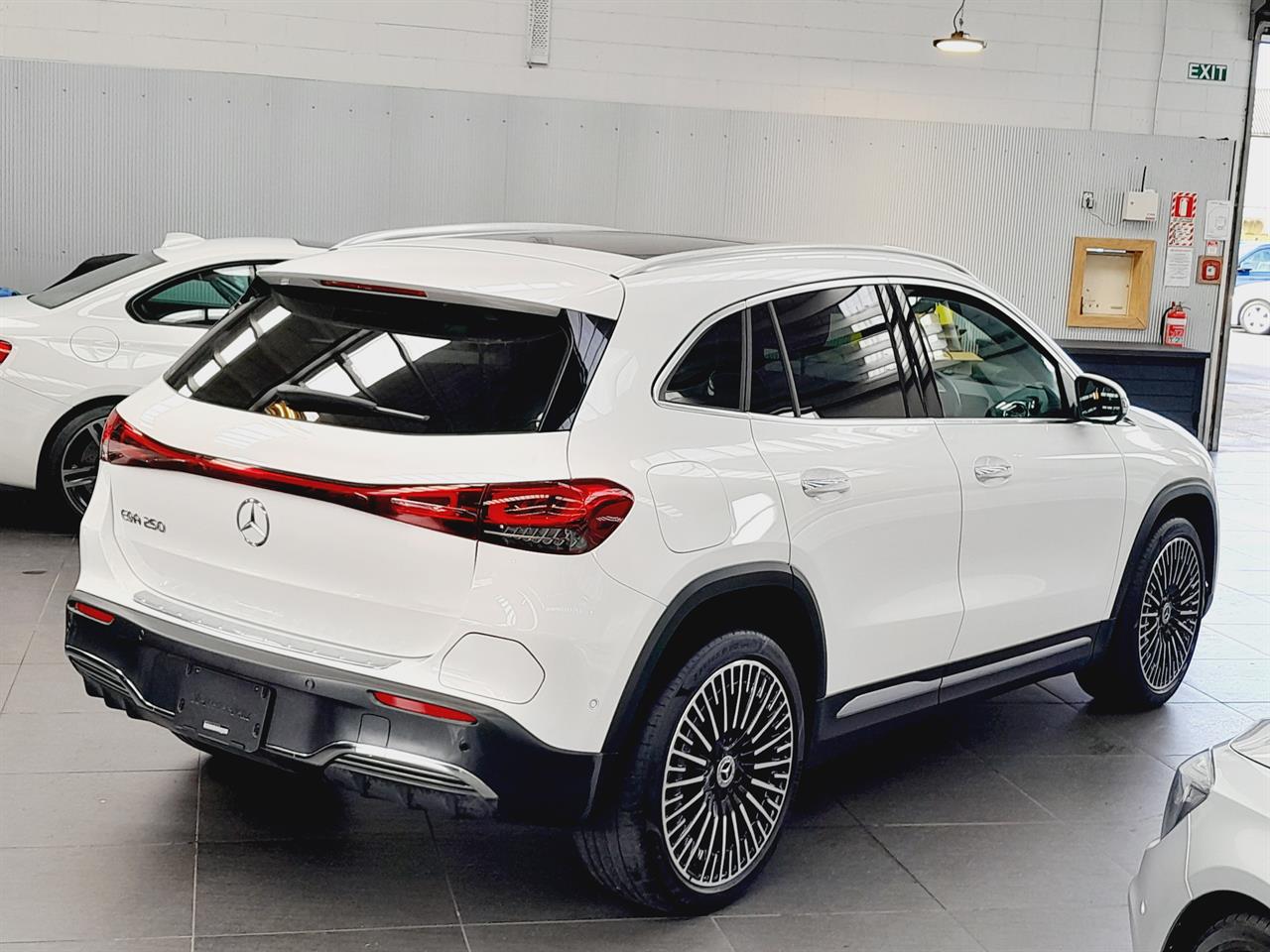 2021 Mercedes-Benz EQA