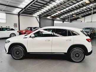 2021 Mercedes-Benz EQA - Thumbnail