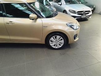 2017 Suzuki Swift - Thumbnail