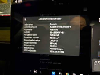 2022 Tesla Model 3 - Thumbnail