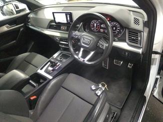 2018 Audi Q5 - Thumbnail