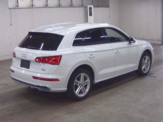 2018 Audi Q5 - Thumbnail