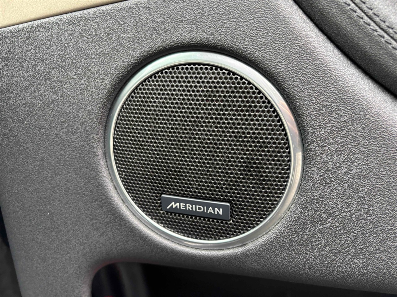 2020 Land Rover Discovery Sport