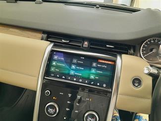 2020 Land Rover Discovery Sport - Thumbnail