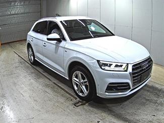 2018 Audi Q5 - Thumbnail