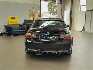 2010 BMW M3 - Thumbnail