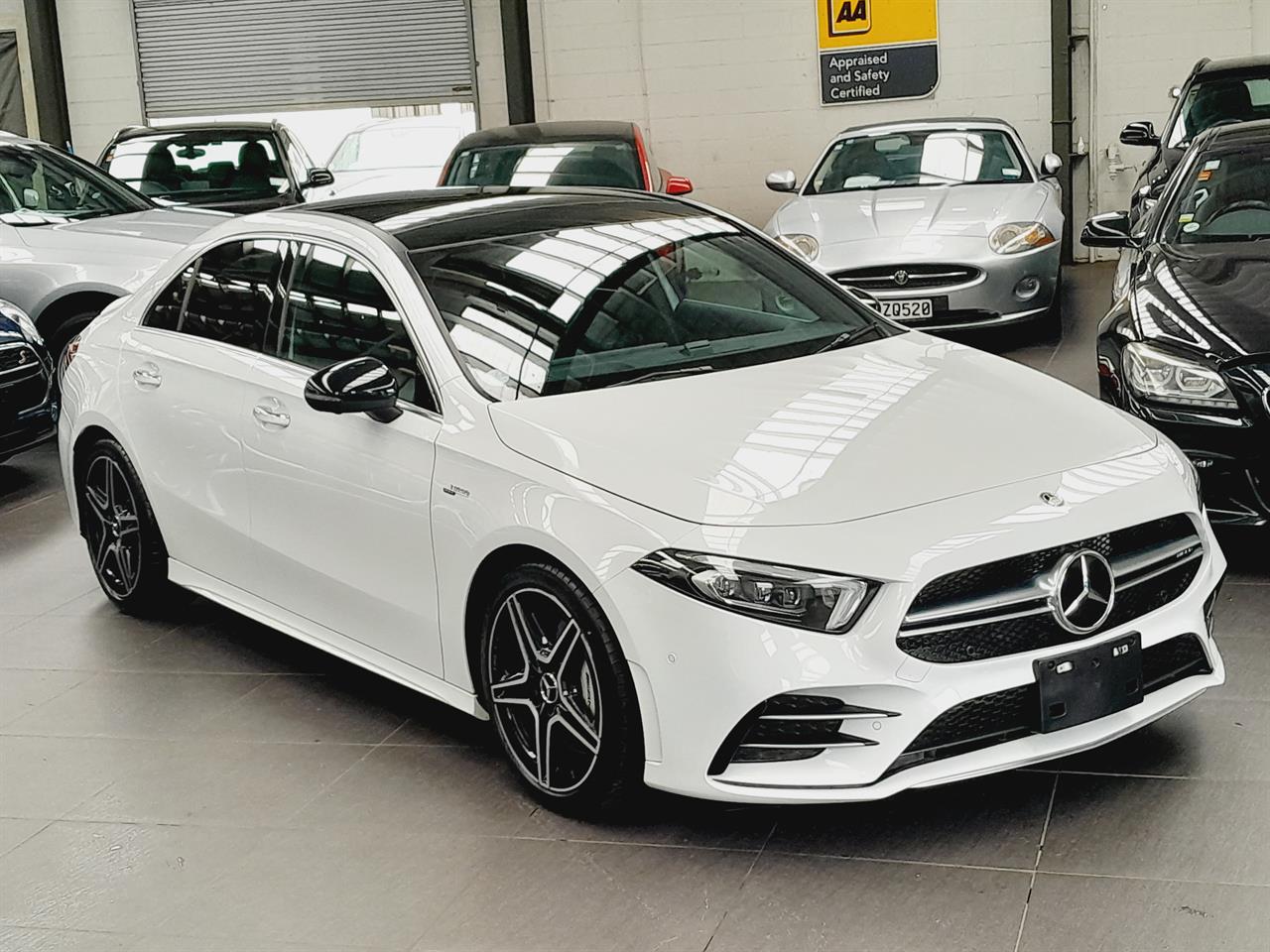 2020 Mercedes-Benz A 35