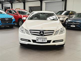 2011 Mercedes-Benz E 350 - Thumbnail