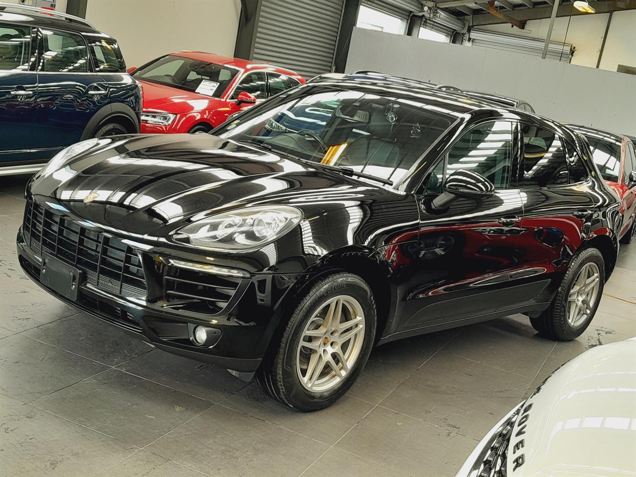 2016 Porsche Macan