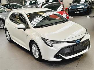 2018 Toyota Corolla - Thumbnail