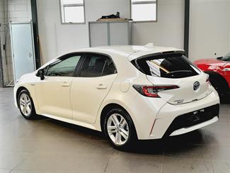 2018 Toyota Corolla - Thumbnail