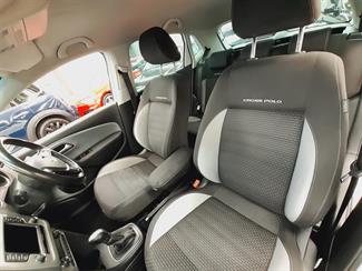 2017 Volkswagen Cross Polo - Thumbnail