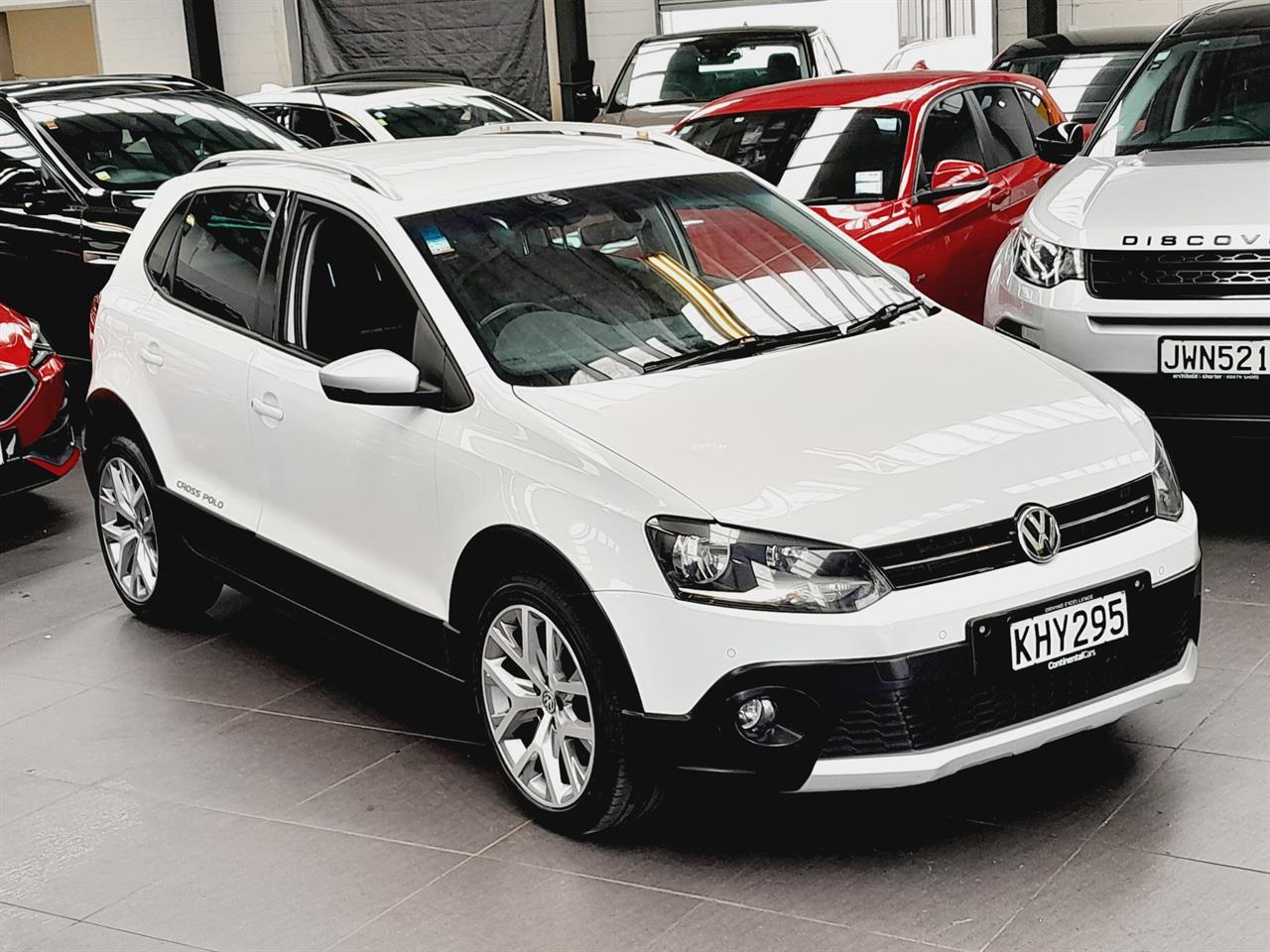 2017 Volkswagen Cross Polo