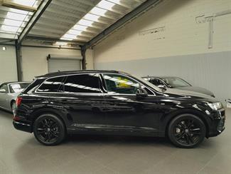 2016 Audi Q7 - Thumbnail