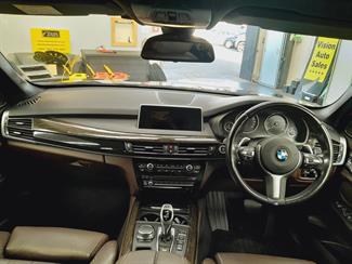 2016 BMW X5 - Thumbnail