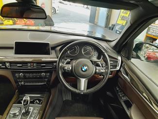 2016 BMW X5 - Thumbnail